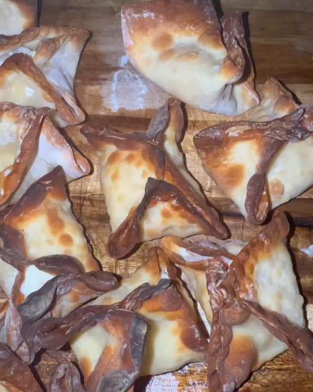 Crab Rangoon