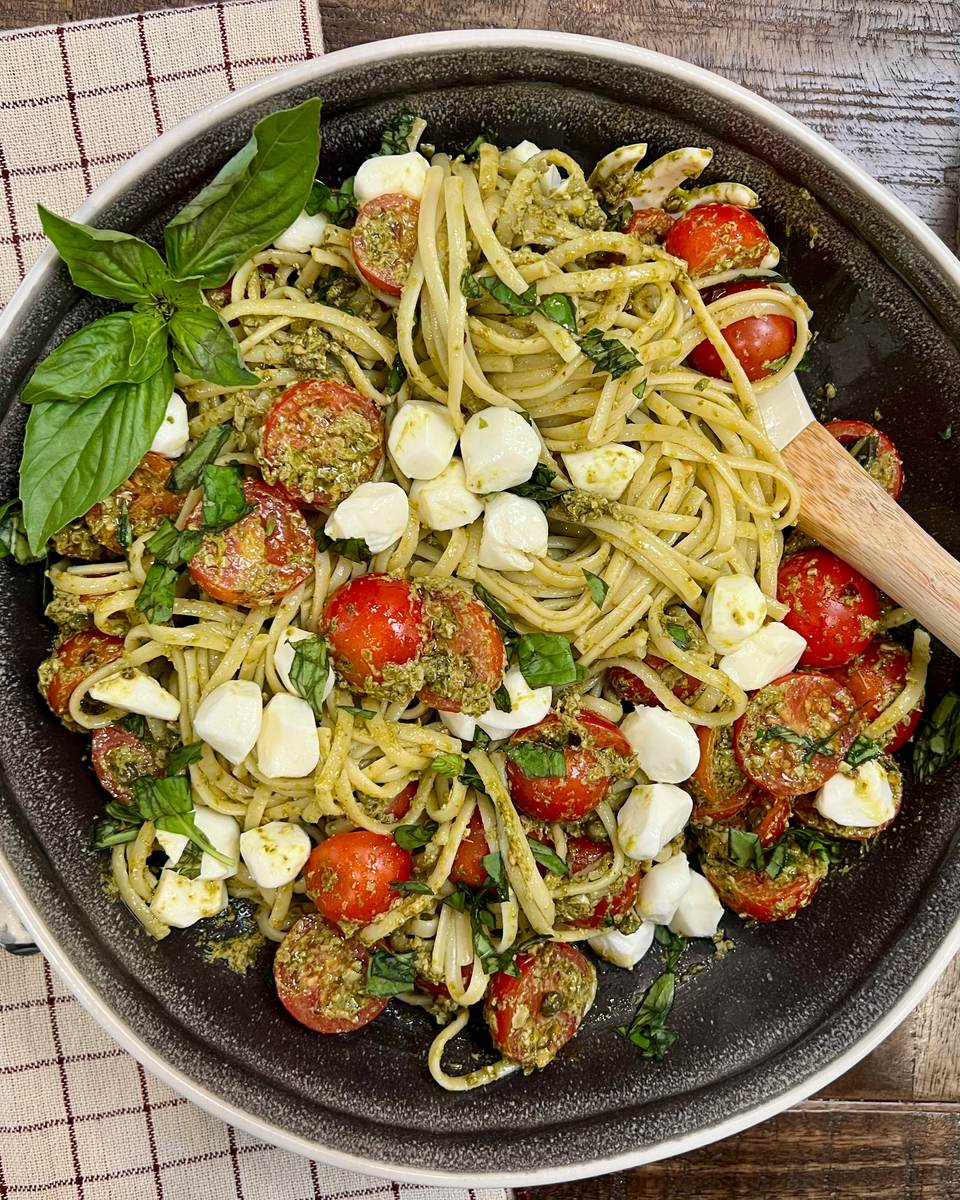 Summer Basil Pesto Linguine