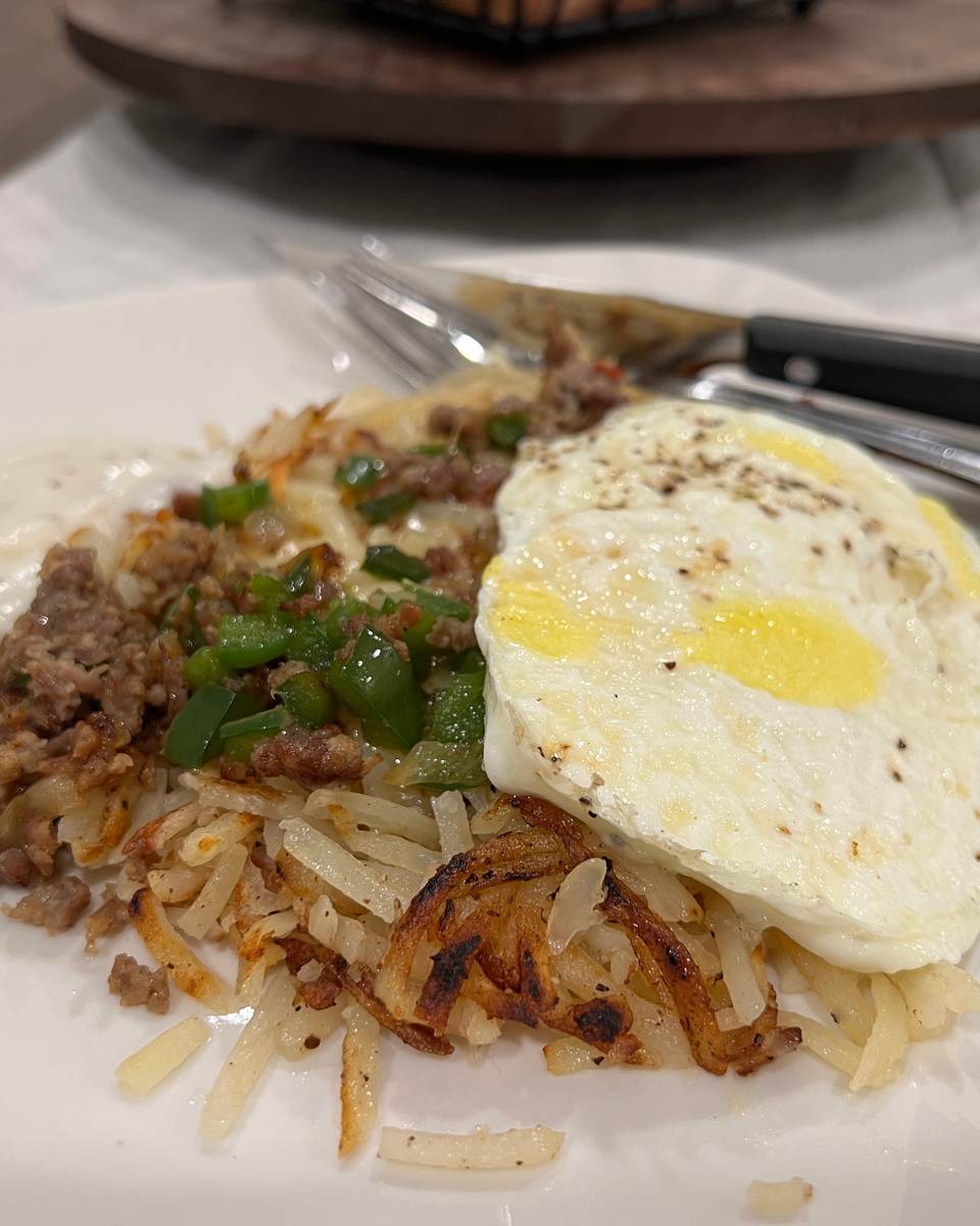 Country Cast-Iron Hashbrown Plate