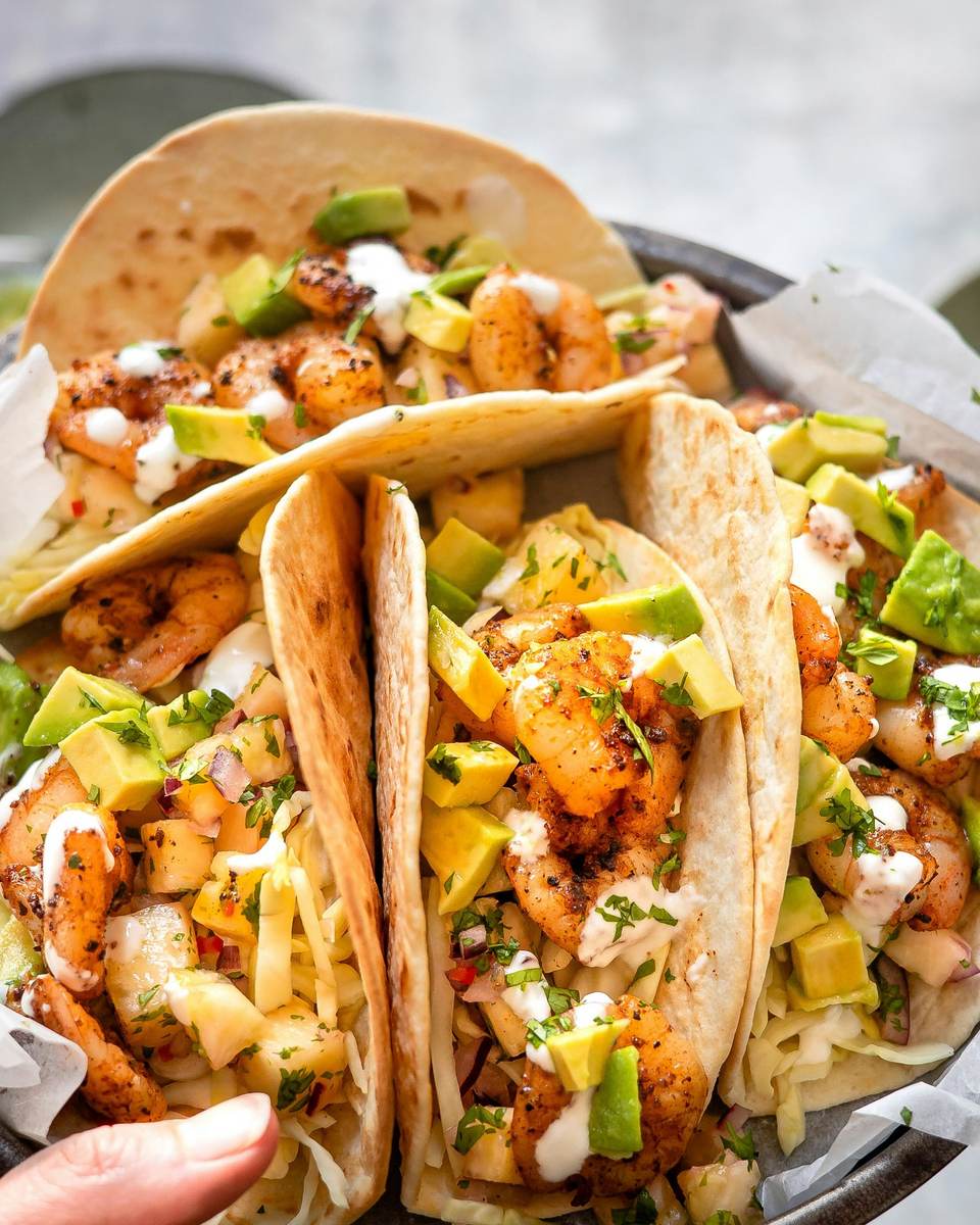 Crispy Chicken Tacos With Fresh Salsa